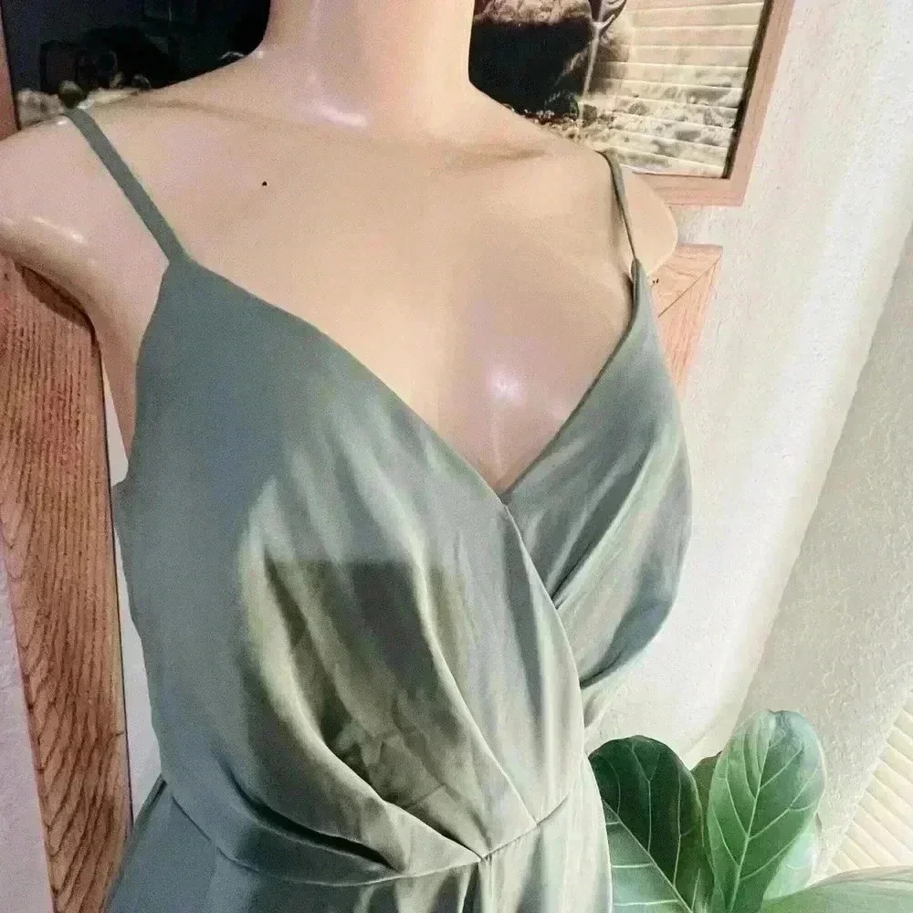 Lulus Call me faux women’s romper in size XS - Picture 13 of 14